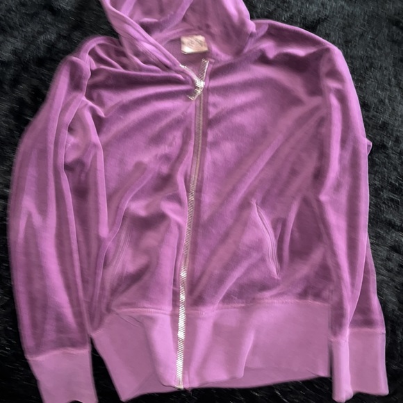 COPY - Y2K juicy couture velvet purple zip up - Picture 7 of 9